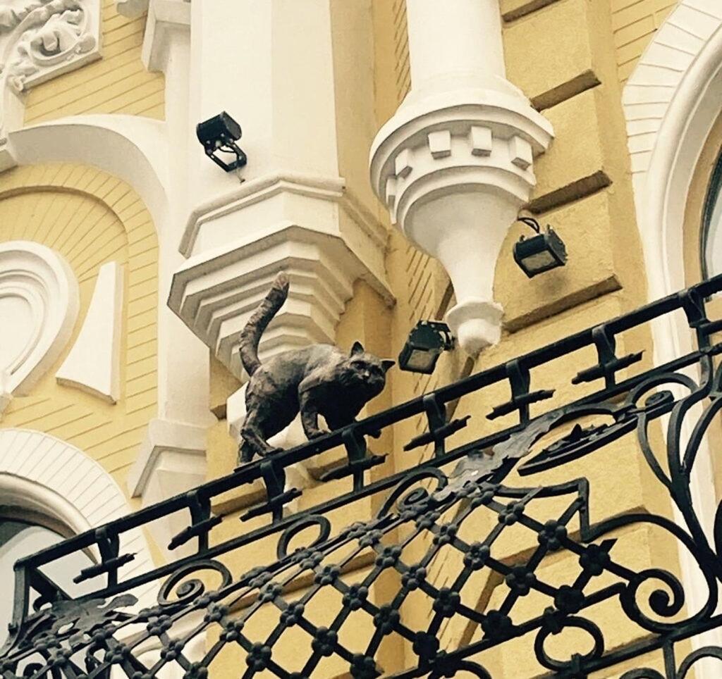 Новая Красивая Квартира. Cherkasy Ngoại thất bức ảnh